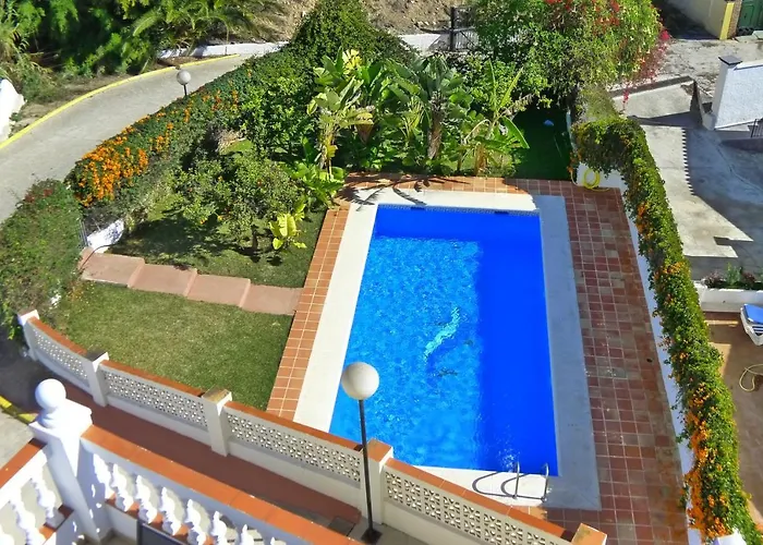 R1352 Pinomar D Villa Nerja