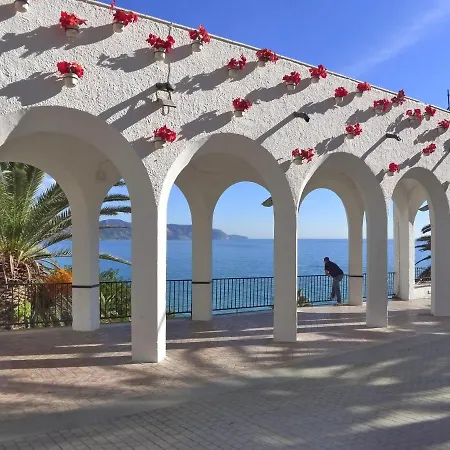 R1352 Pinomar D Villa