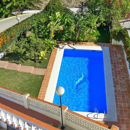 R1352 Pinomar D Villa Nerja