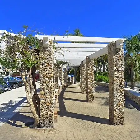 R1352 Pinomar D * Nerja